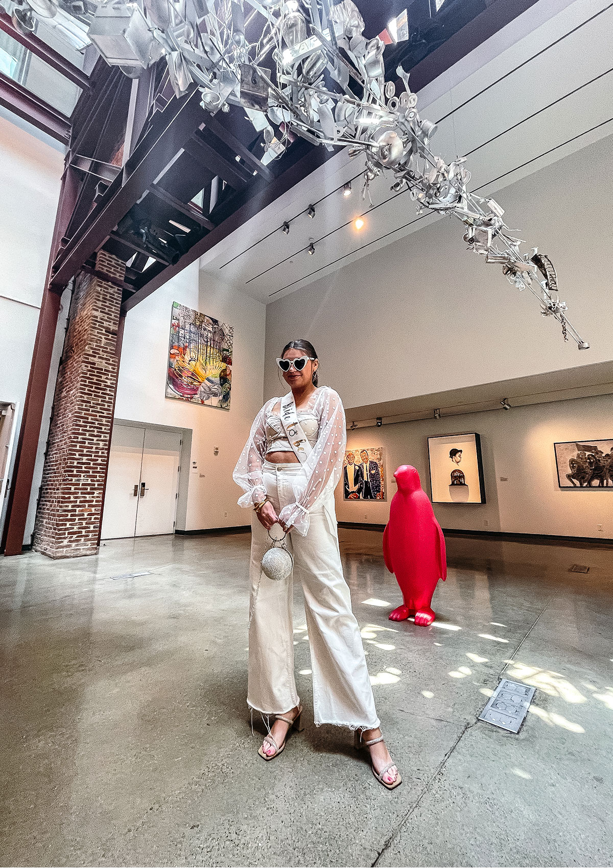 Bride posing in 21c Museum Hotel in Louisville, Kentucky